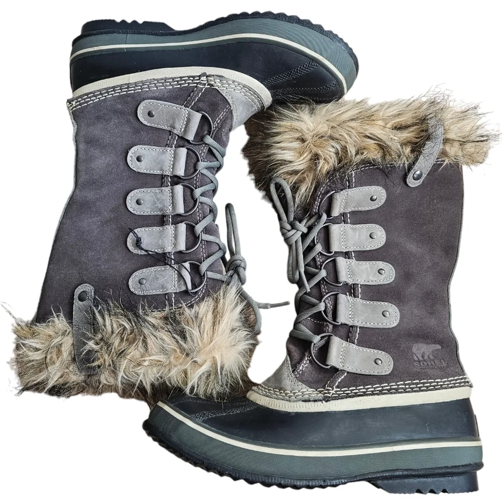 SOREL WOMEN'S JOAN OF ARCTIC™ BOOT in Quarry Black - Size 8